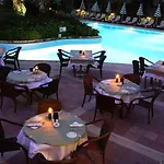 Zeytinada 4* טורבה