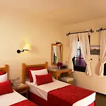 Zeytinada 4*