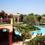 מלון Zeytinada טורבה