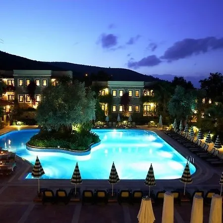Zeytinada Отель 4*