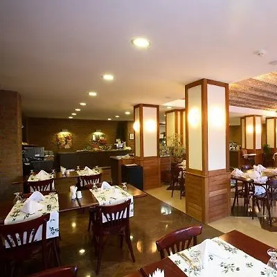 Zeytinada מלון 4*