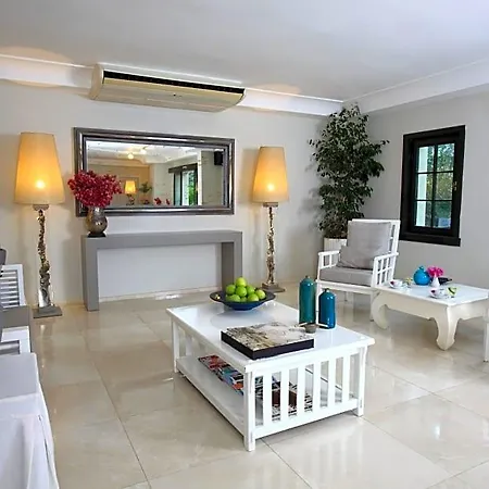 Zeytinada 4* Torba