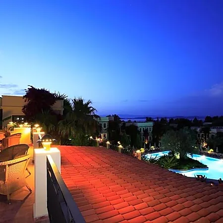 Hotel Zeytinada 4*