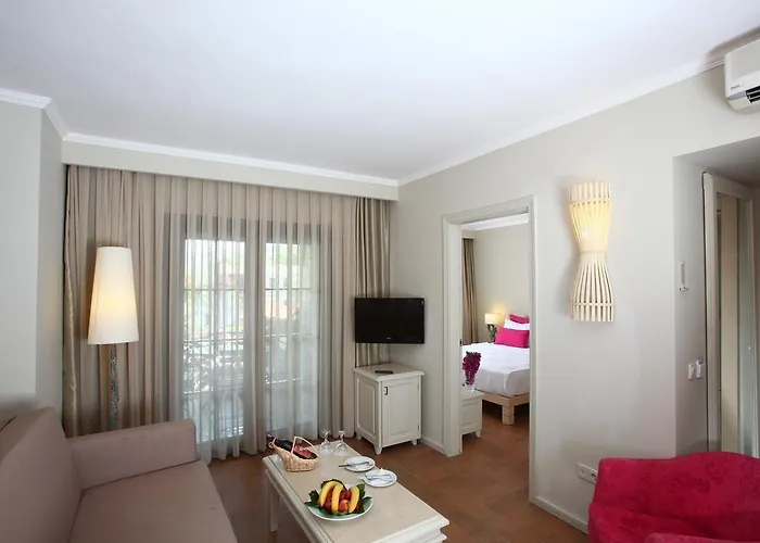 Zeytinada 4* توربا