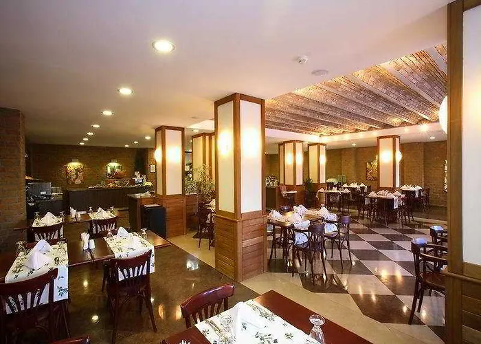 Zeytinada Hotel Torba